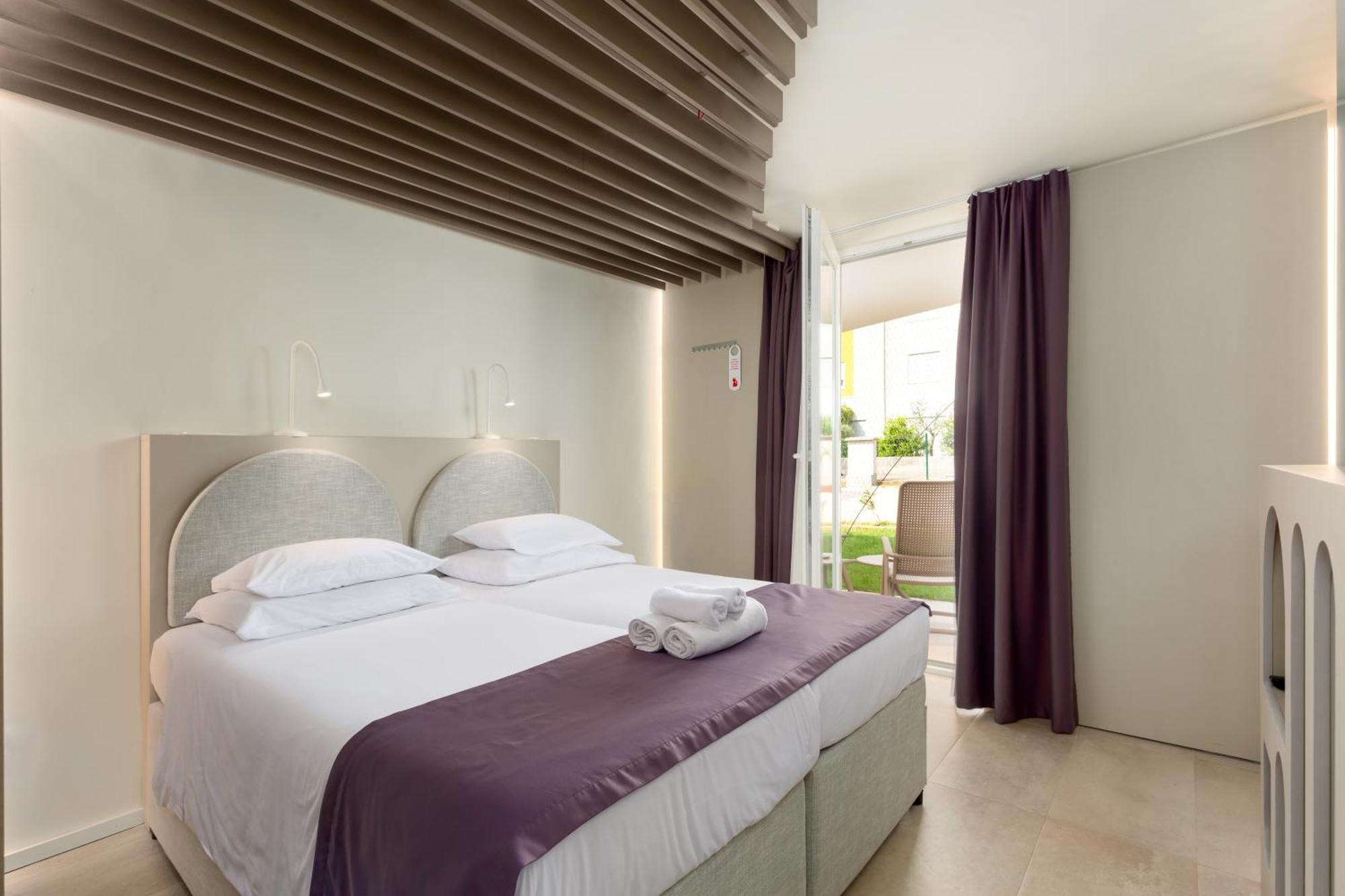 Hotel Emaus 3*